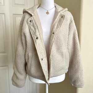 New Look Cream teddy bear Sherpa hooded jacket - size medium